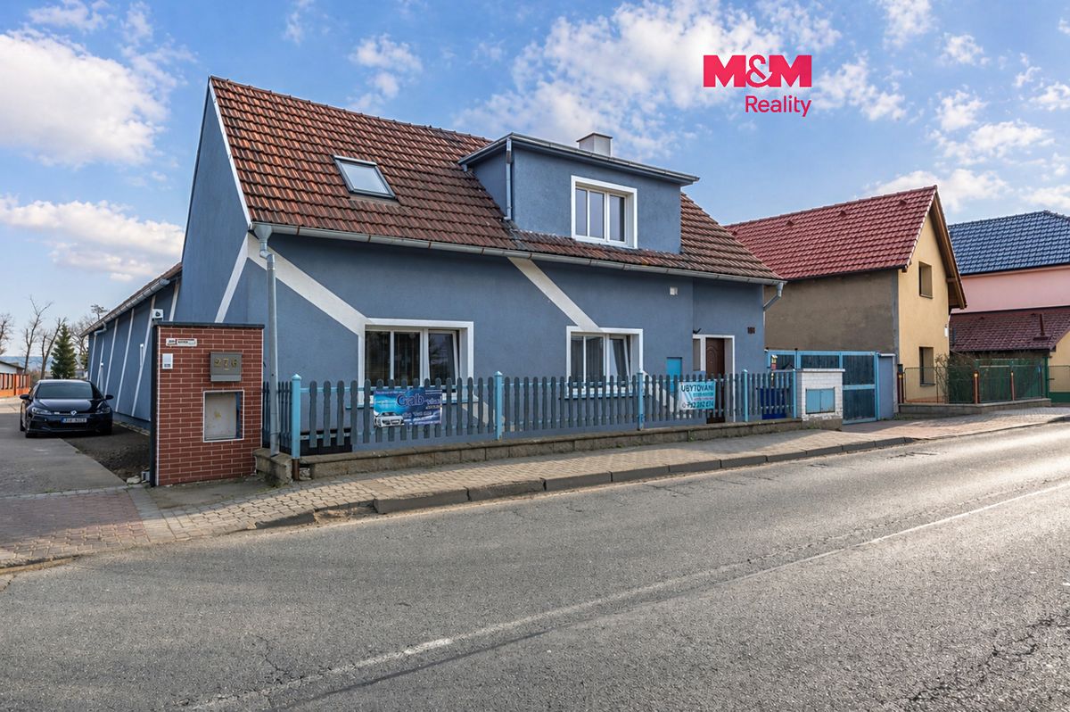 Prodej rodinného domu 180 m², pozemek 554 m²